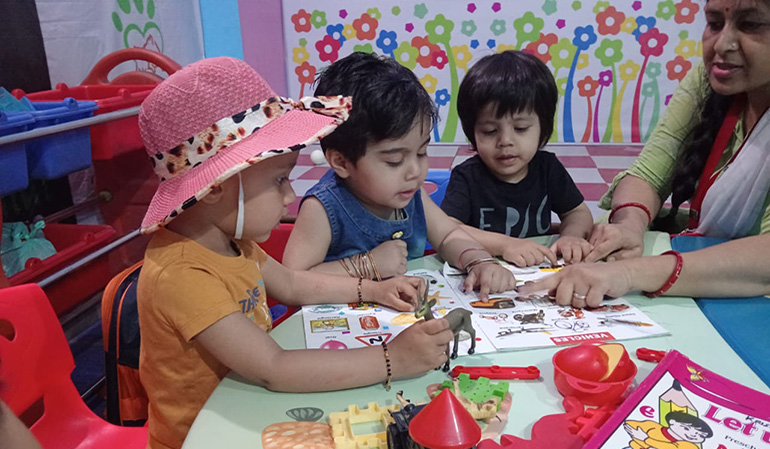Pre-Nursery school in Indirapuram